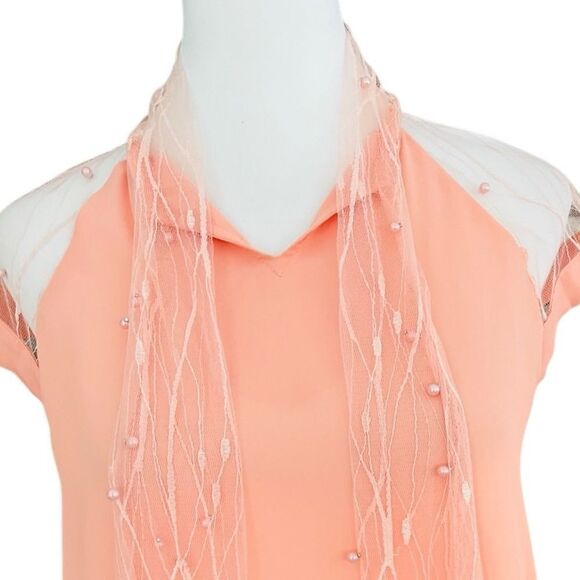 MUGLER peach blouse with front lace & pearl tie, lace shoulders size 6. - Picture 4 of 9